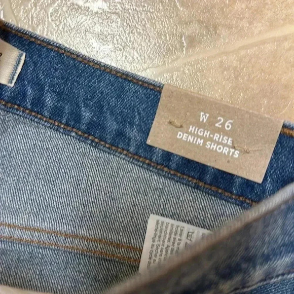 Madewell - Picture 4 of 4